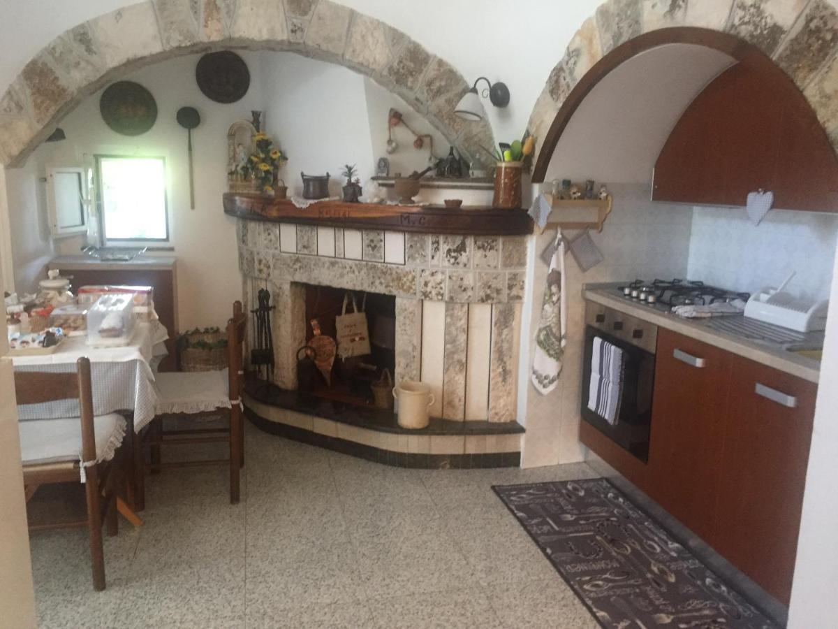 Il Trullo Di Nonno Angelo San Marco Hotel Locorotondo Exterior foto