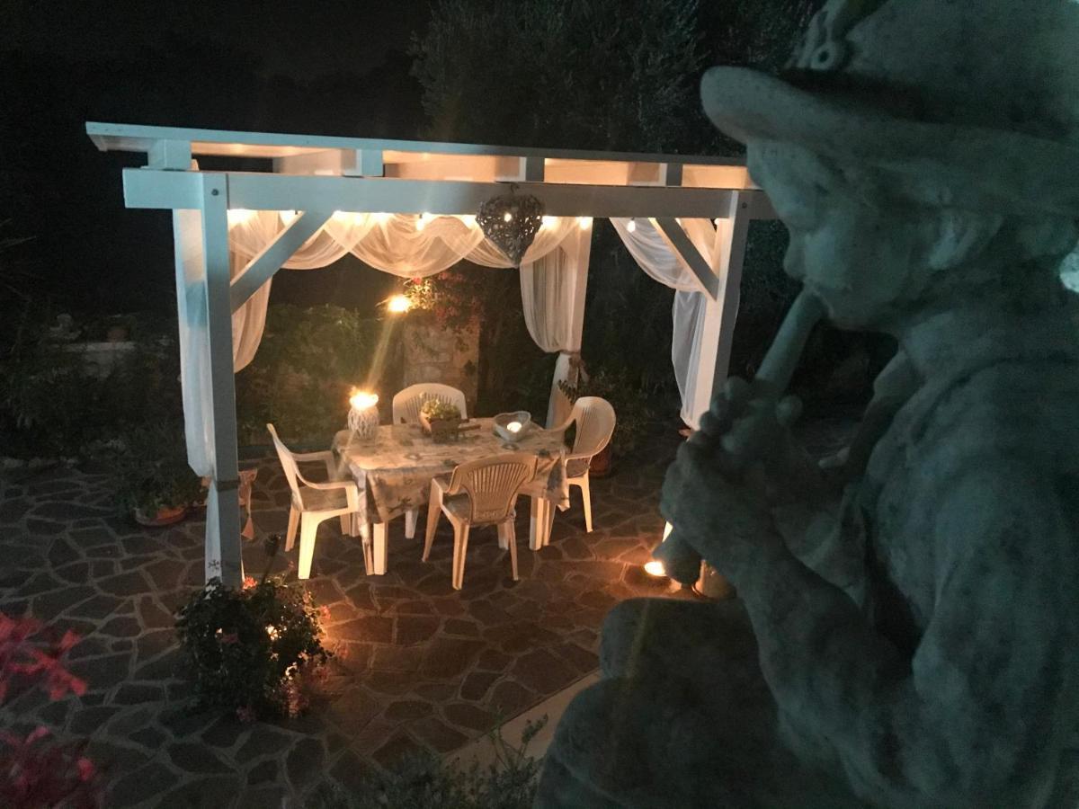 Il Trullo Di Nonno Angelo San Marco Hotel Locorotondo Exterior foto